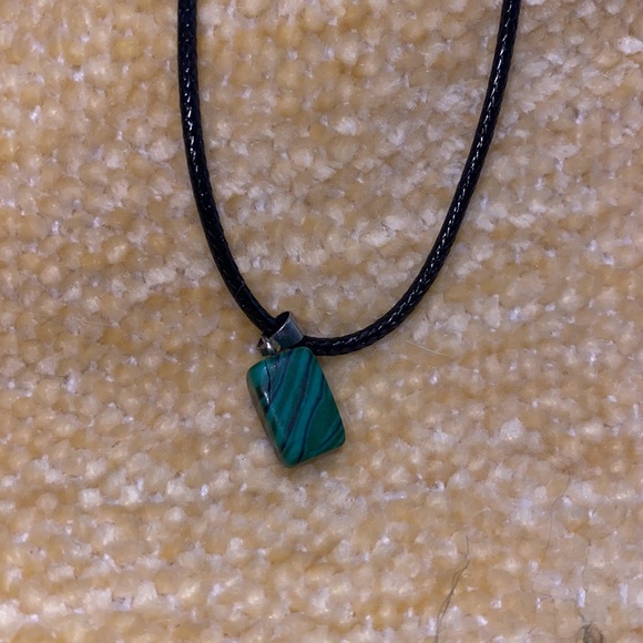 CRYSTAL necklace - Picture 2 of 2